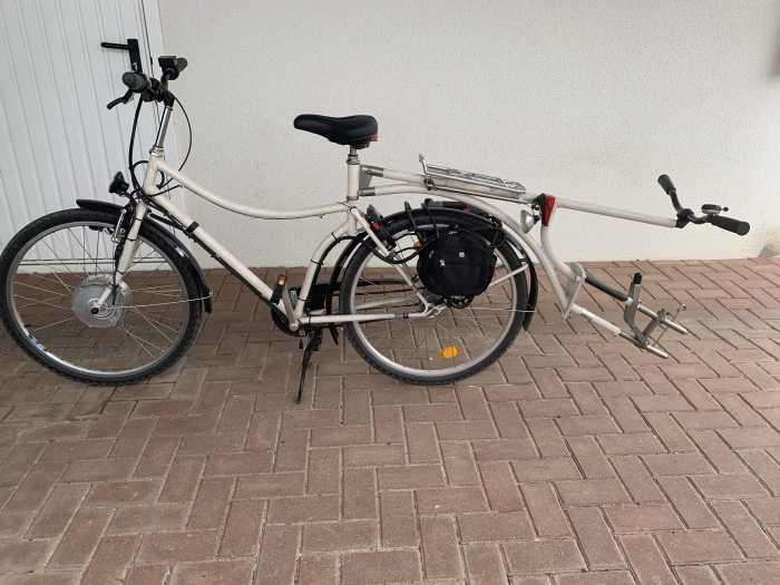 Foto Speedy Tandem mit Motor